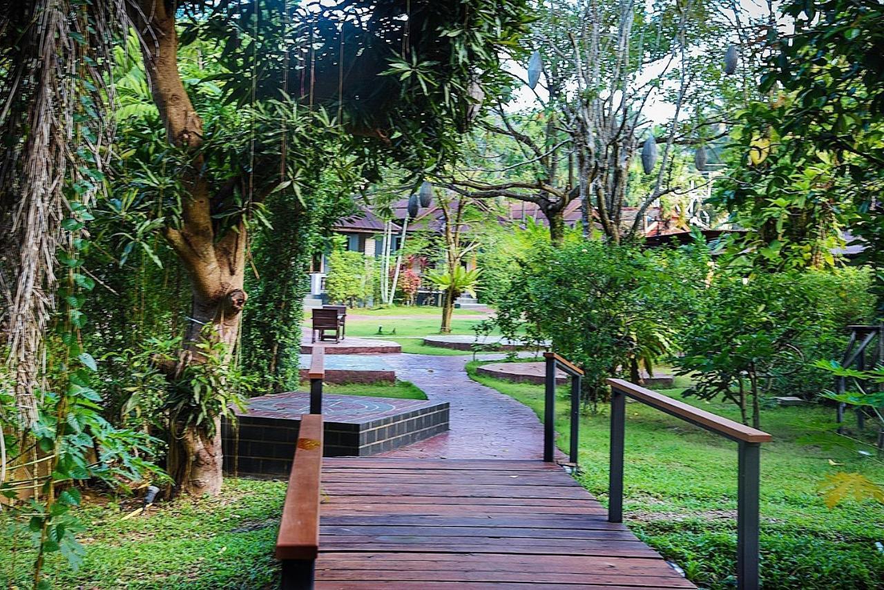 Frank Ao Nang Krabi Resort Bagian luar foto